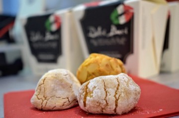 Dolci baci 1024x682 0