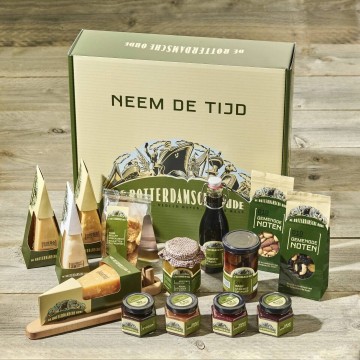 Fenix i pakket scaled 1